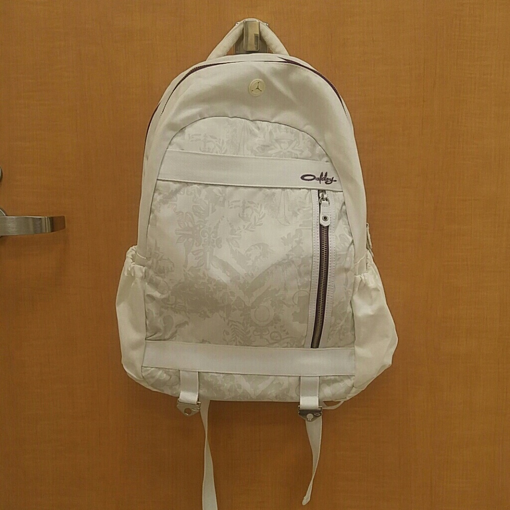 Women's Oakley White & Purple Backpack